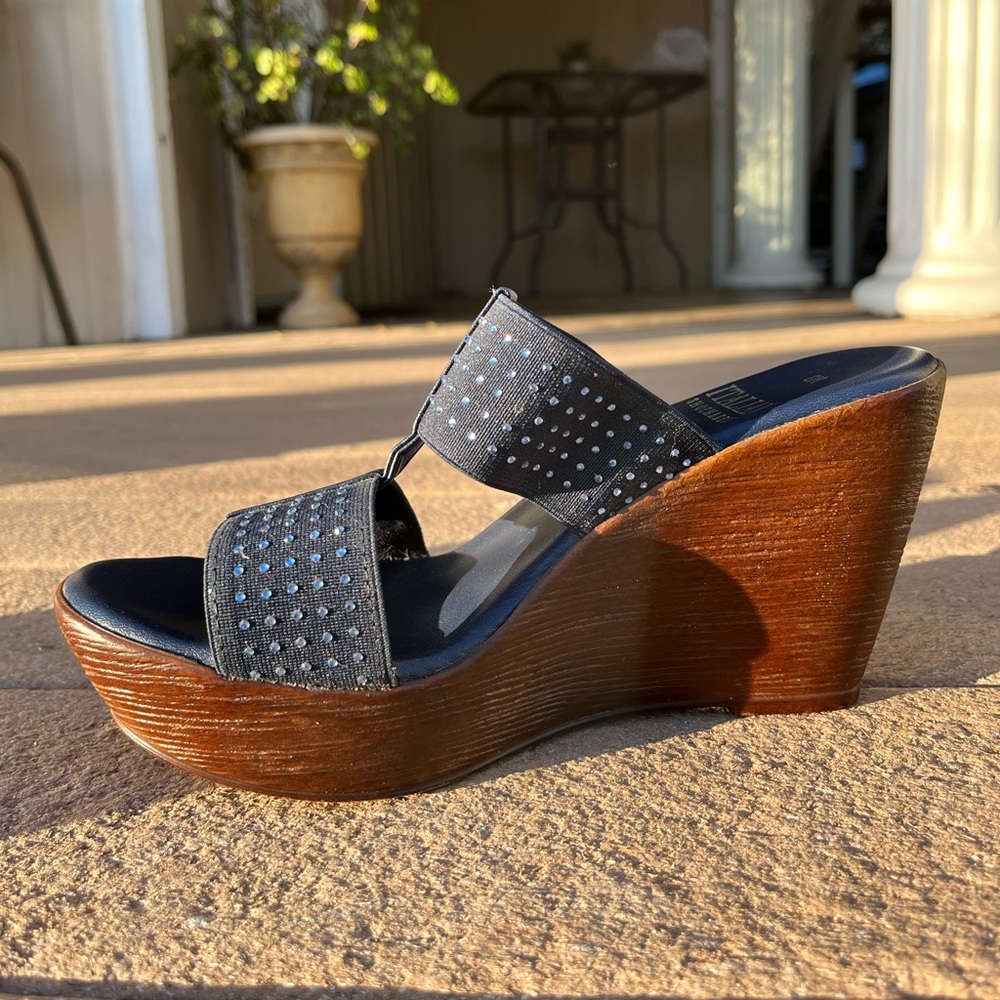 Italian Shoemakers Handmade Gemstone Wedges
